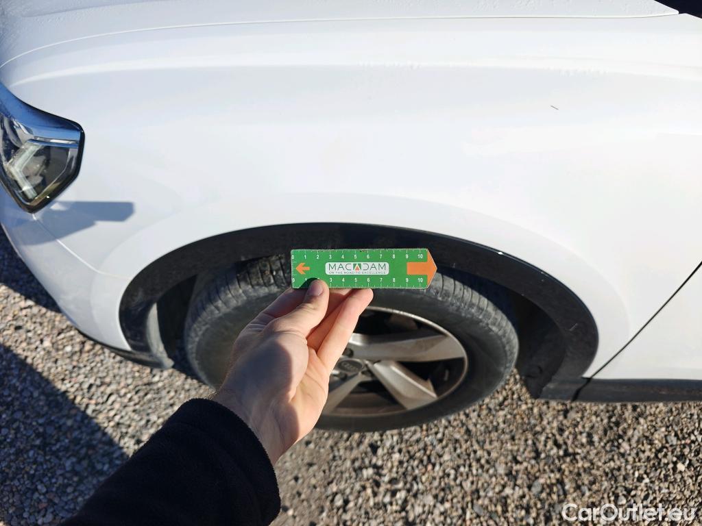  Audi  Q3 AUDI  / 2018 / 5P / todoterreno Advanced 35 TDI 110kW (150CV) S tronic #24