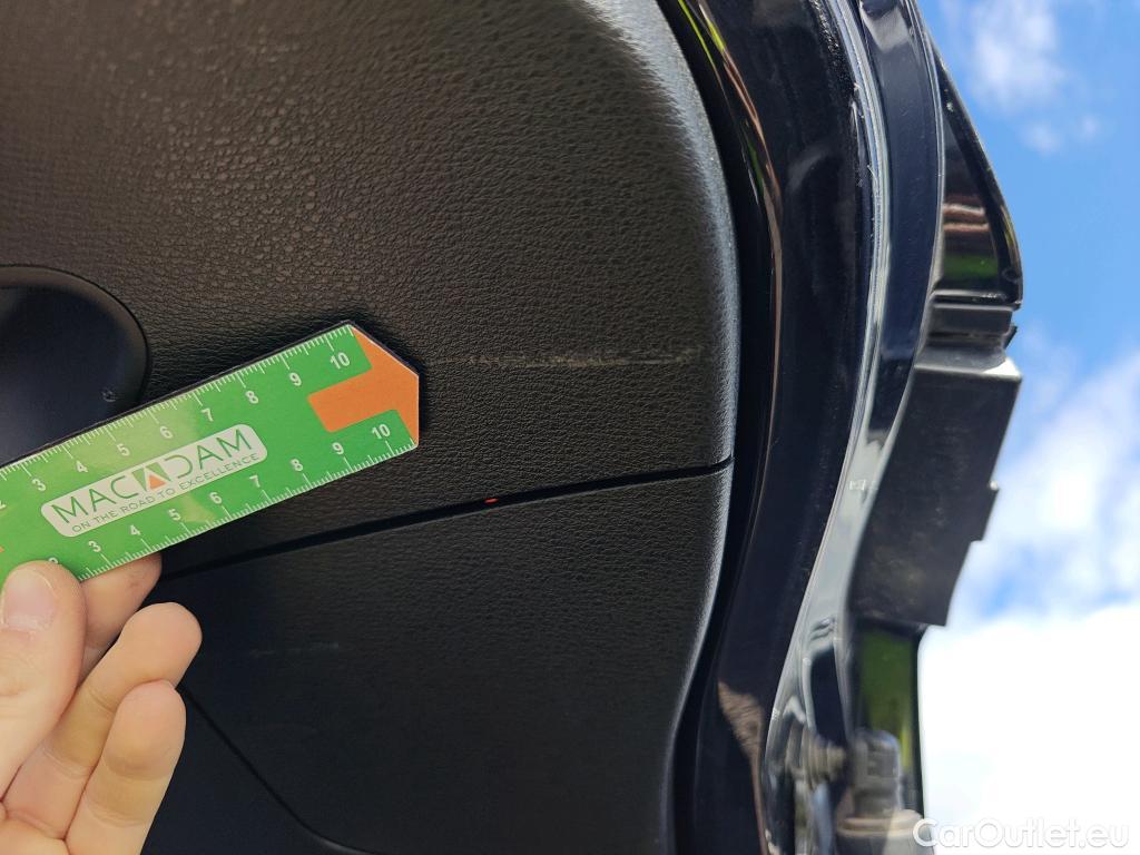  Bmw  X2 BMW  sDrive18i (CX3) #24