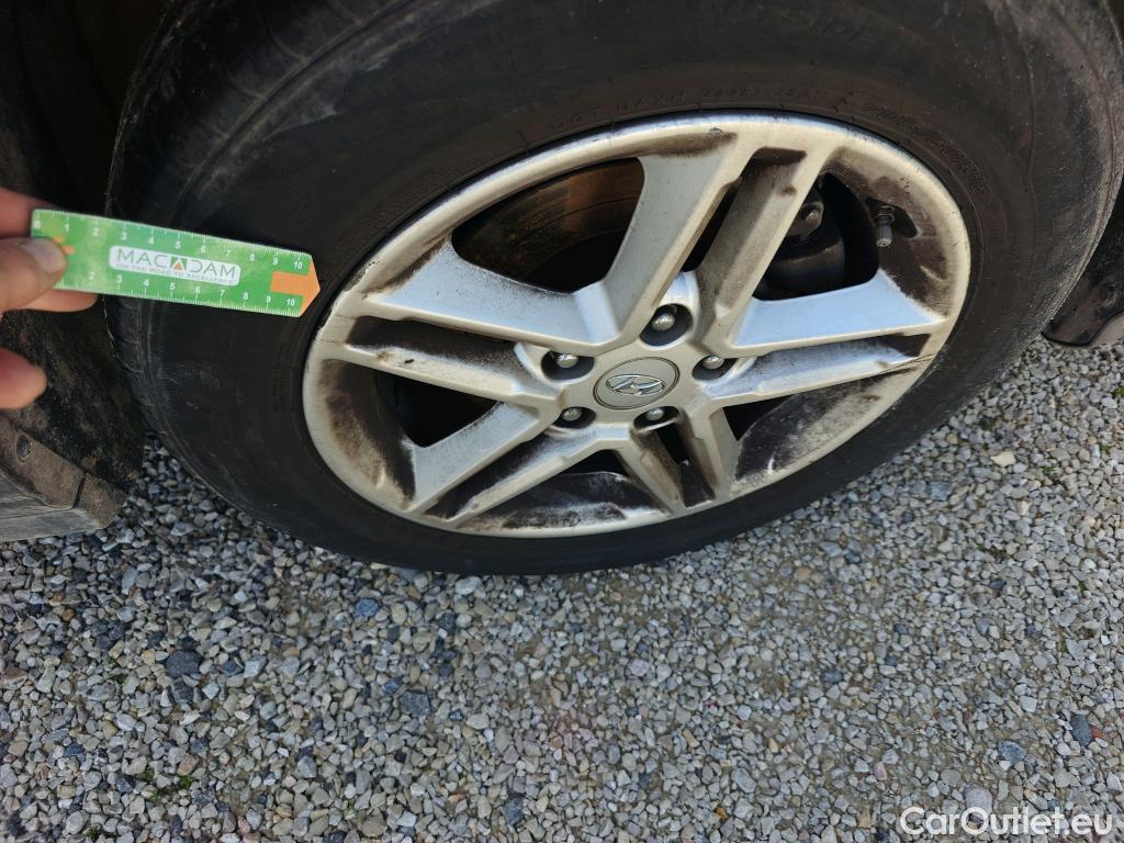  Hyundai  Konna HYUNDAI Kona / 2020 / 5P / todoterreno 1.0 TGDI Maxx 4X2 #10