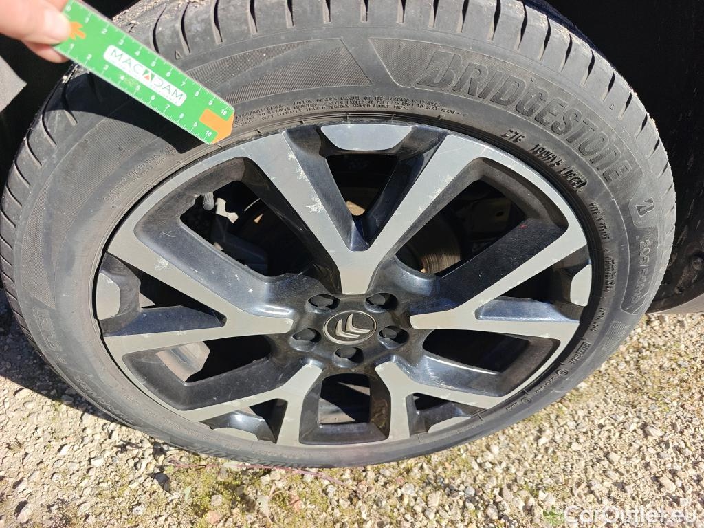  Citroen  C5 CITROEN  Aircross / 2018 / 5P / todoterreno BlueHdi 96kW (130CV) S&S Feel (AC) #8