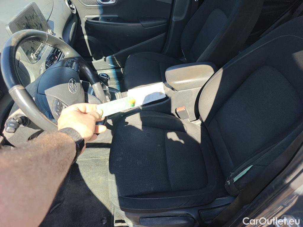  Hyundai  Konna HYUNDAI Kona / 2020 / 5P / todoterreno 1.0 TGDI Maxx 4X2 #8