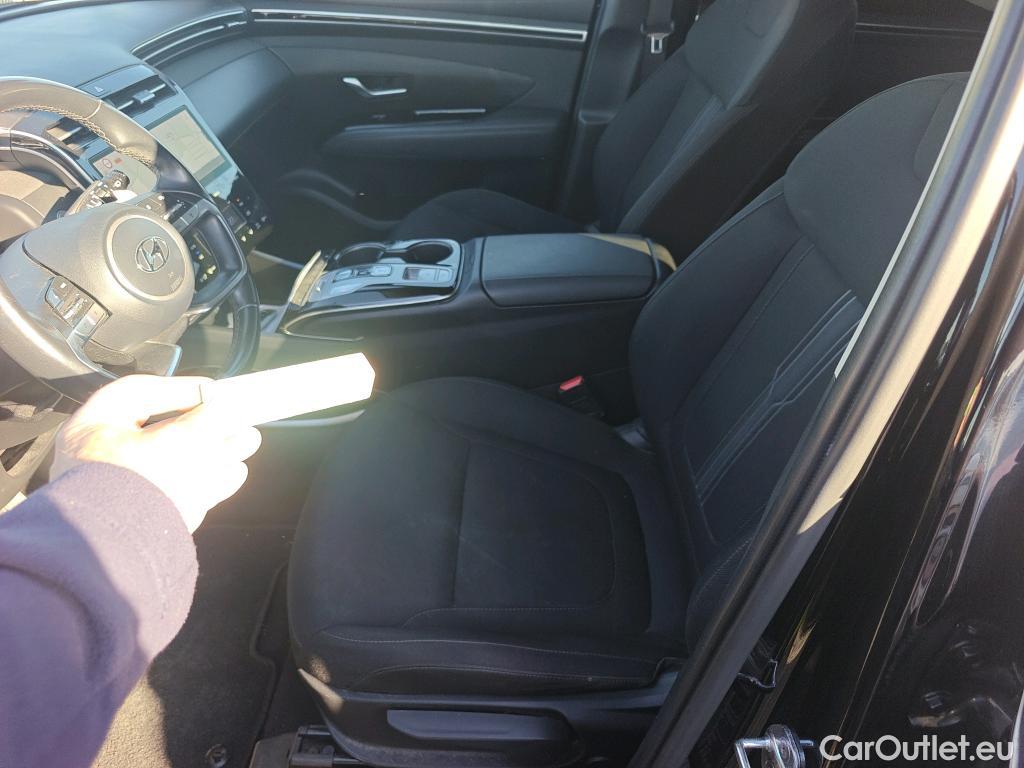  Hyundai  Tucson HYUNDAI  / 2020 / 5P / todoterreno 1.6 TGDI 169kW HEV Tecno Auto 2C #29