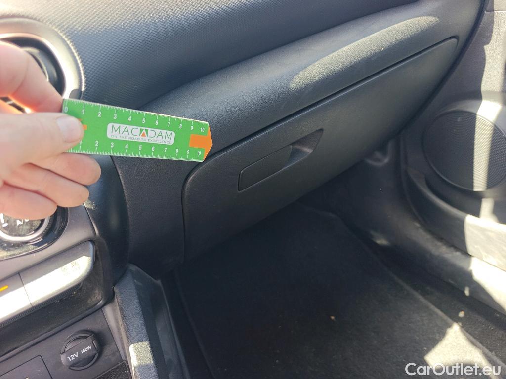  Hyundai  Konna HYUNDAI Kona / 2020 / 5P / todoterreno 1.0 TGDI Maxx 4X2 #15