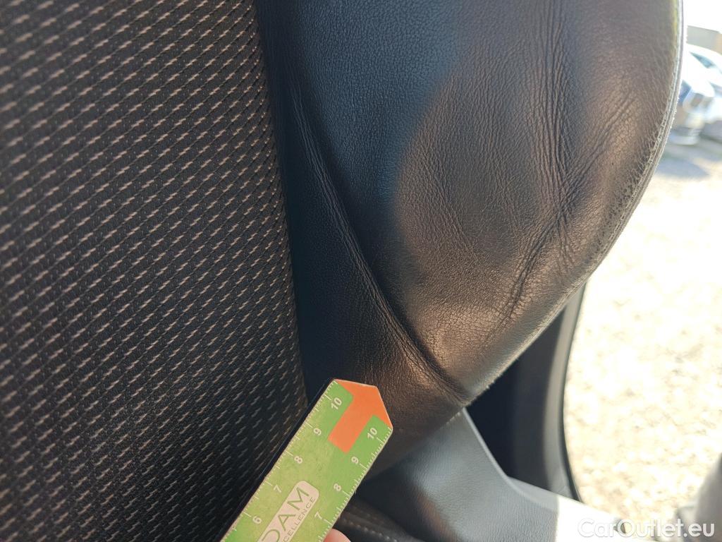  Audi  Q3 AUDI  / 2018 / 5P / todoterreno S line 35 TDI 110kW (150CV) S tronic #19