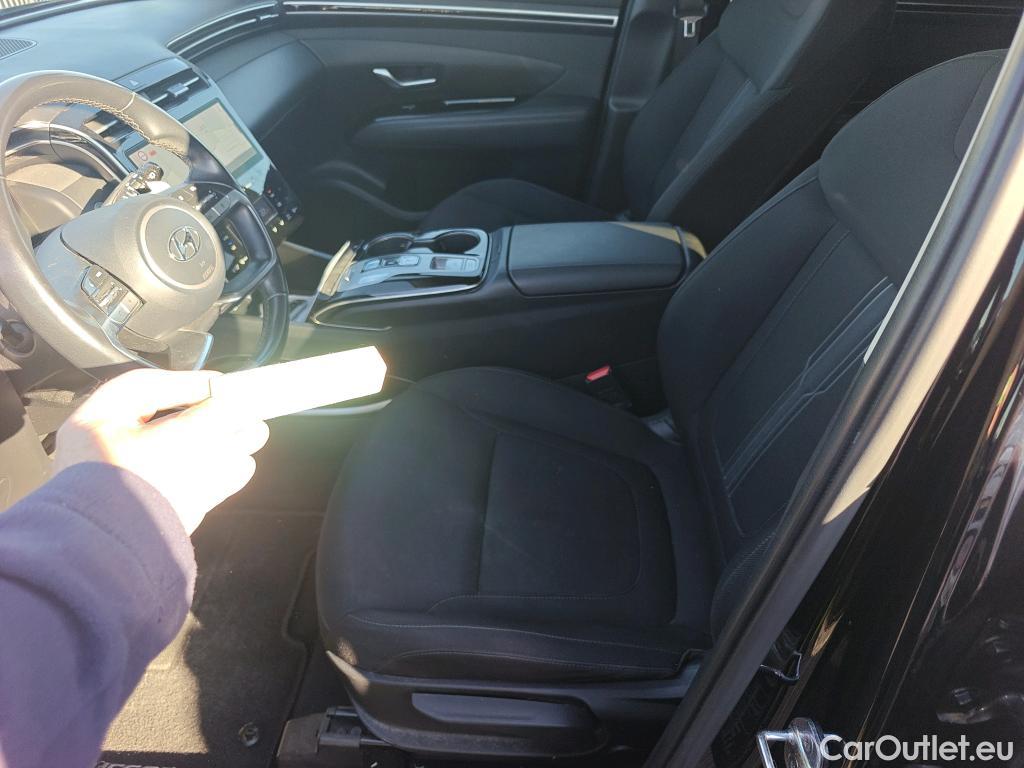  Hyundai  Tucson HYUNDAI  / 2020 / 5P / todoterreno 1.6 TGDI 169kW HEV Tecno Auto 2C #30