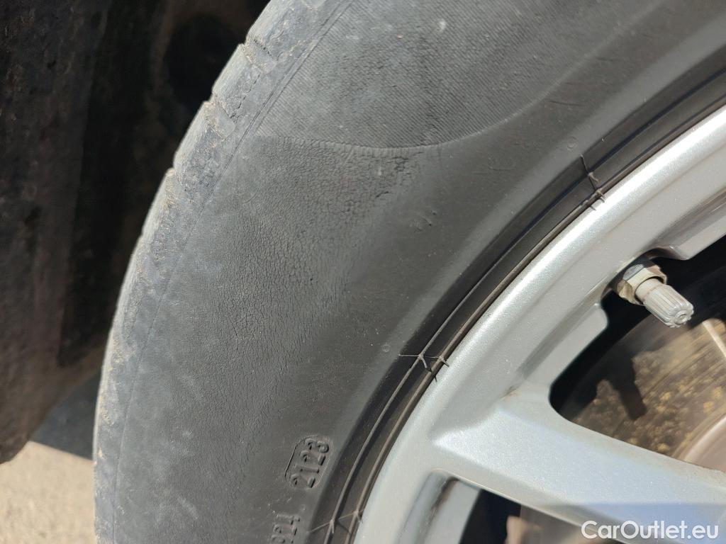  Bmw  X1 BMW  / 2019 / 5P / todoterreno sDrive18d #15