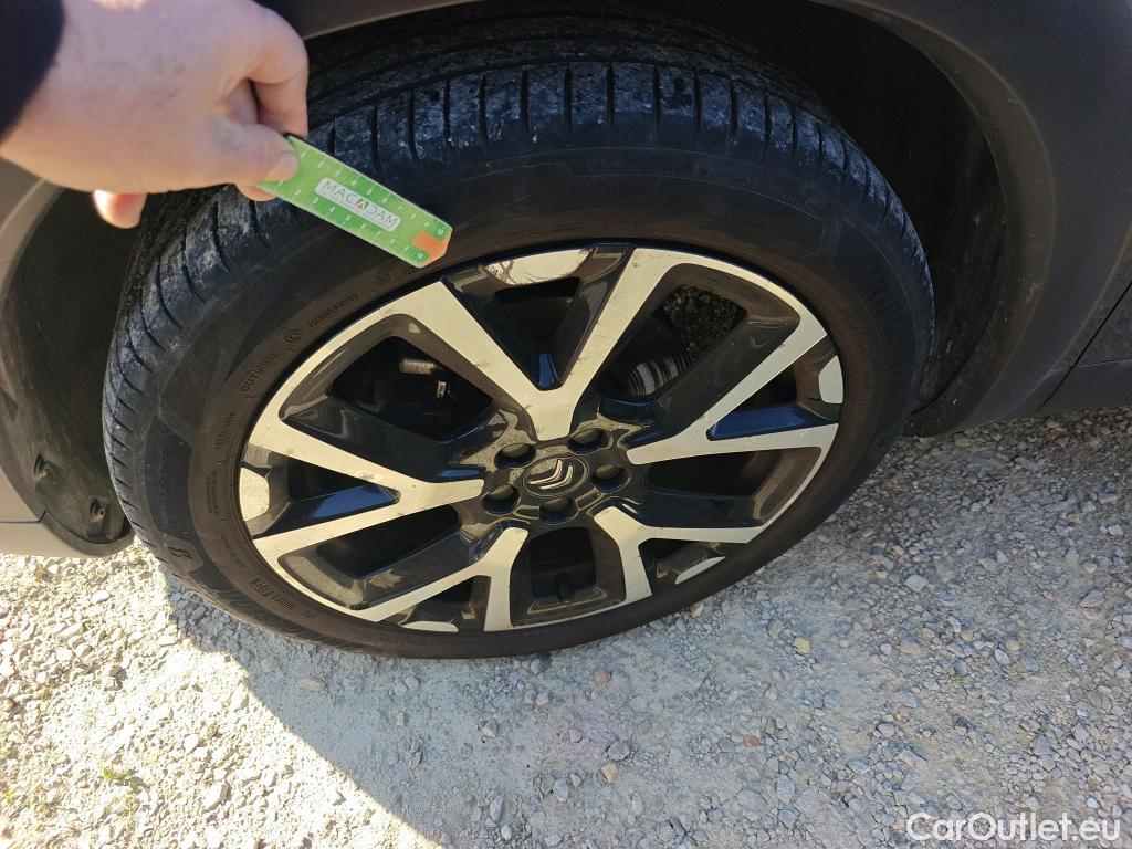  Citroen  C5 CITROEN  Aircross / 2018 / 5P / todoterreno BlueHdi 96kW (130CV) S&S Feel (AC) #3