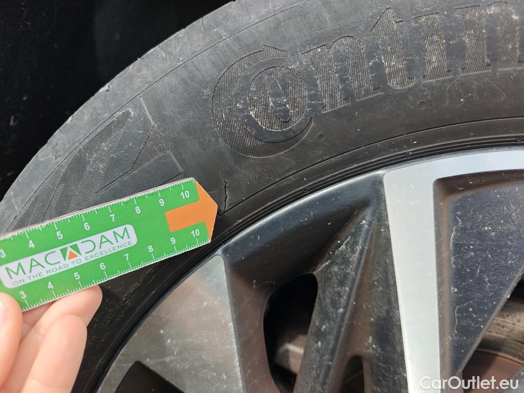  Hyundai  Tucson HYUNDAI  / 2020 / 5P / todoterreno 1.6 TGDI 110kW (150CV) 48V Tecno Sky #6