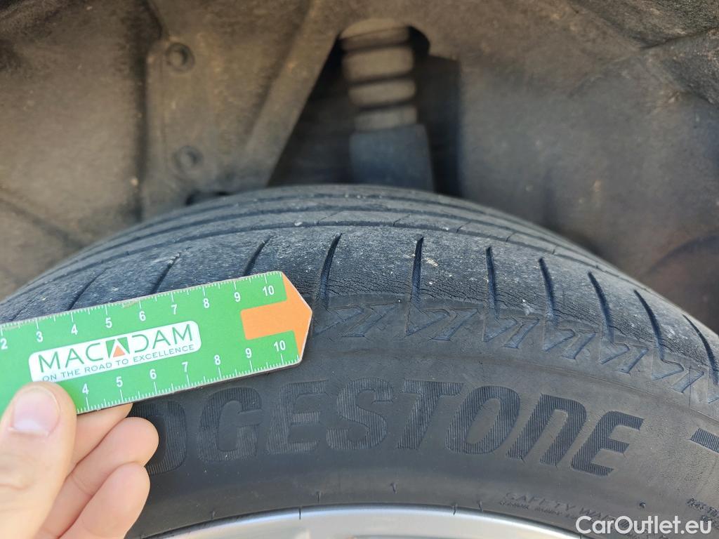  Bmw  X1 BMW  / 2019 / 5P / todoterreno sDrive18d #10