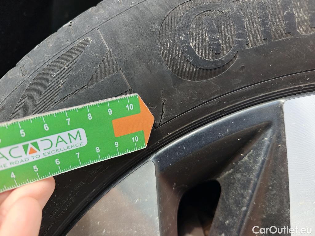  Hyundai  Tucson HYUNDAI  / 2020 / 5P / todoterreno 1.6 TGDI 110kW (150CV) 48V Tecno Sky #7