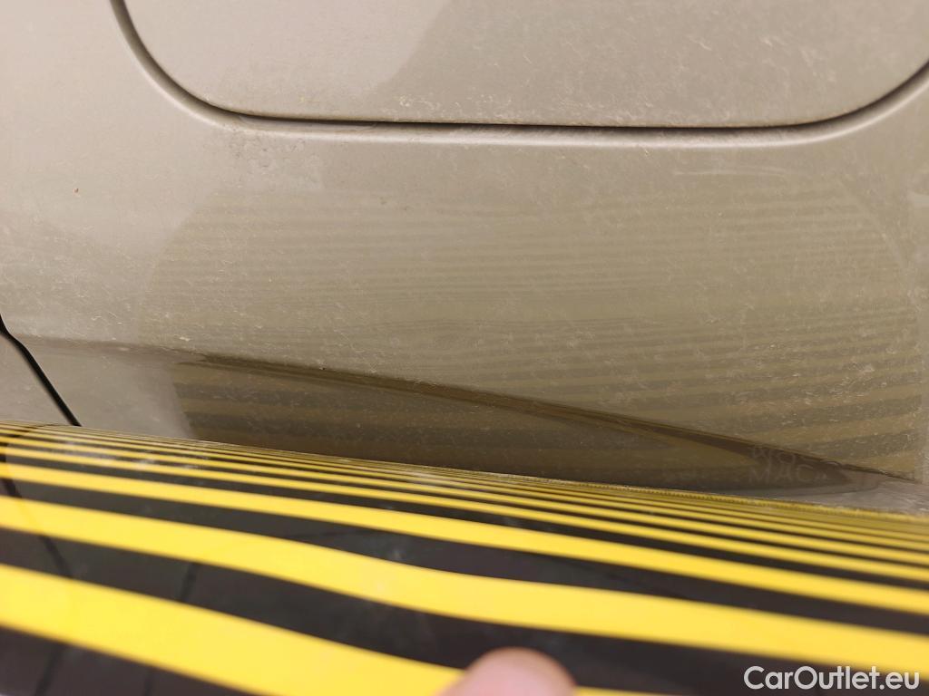  Honda  HR-V HONDA  / 2021 / 5P / todoterreno 1.5 i-MMD Advance 4x2 #15