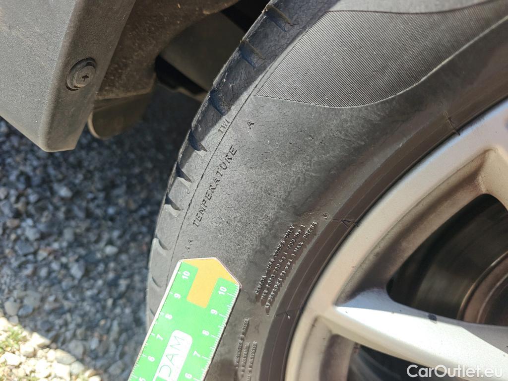  Bmw  X1 BMW  / 2019 / 5P / todoterreno sDrive18d #12