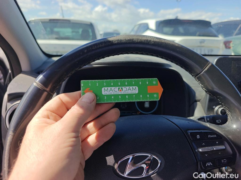  Hyundai  Konna HYUNDAI Kona / 2020 / 5P / todoterreno 1.0 TGDI Maxx 4X2 #17