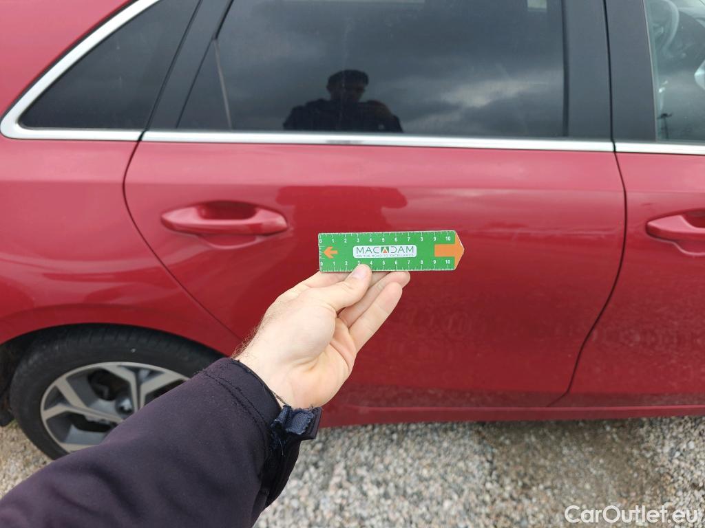  KIA  Cee'd KIA Ceed / 2018 / 5P / berlina con portón 1.6 MHEV iMT 100kW (136CV) Tech #26