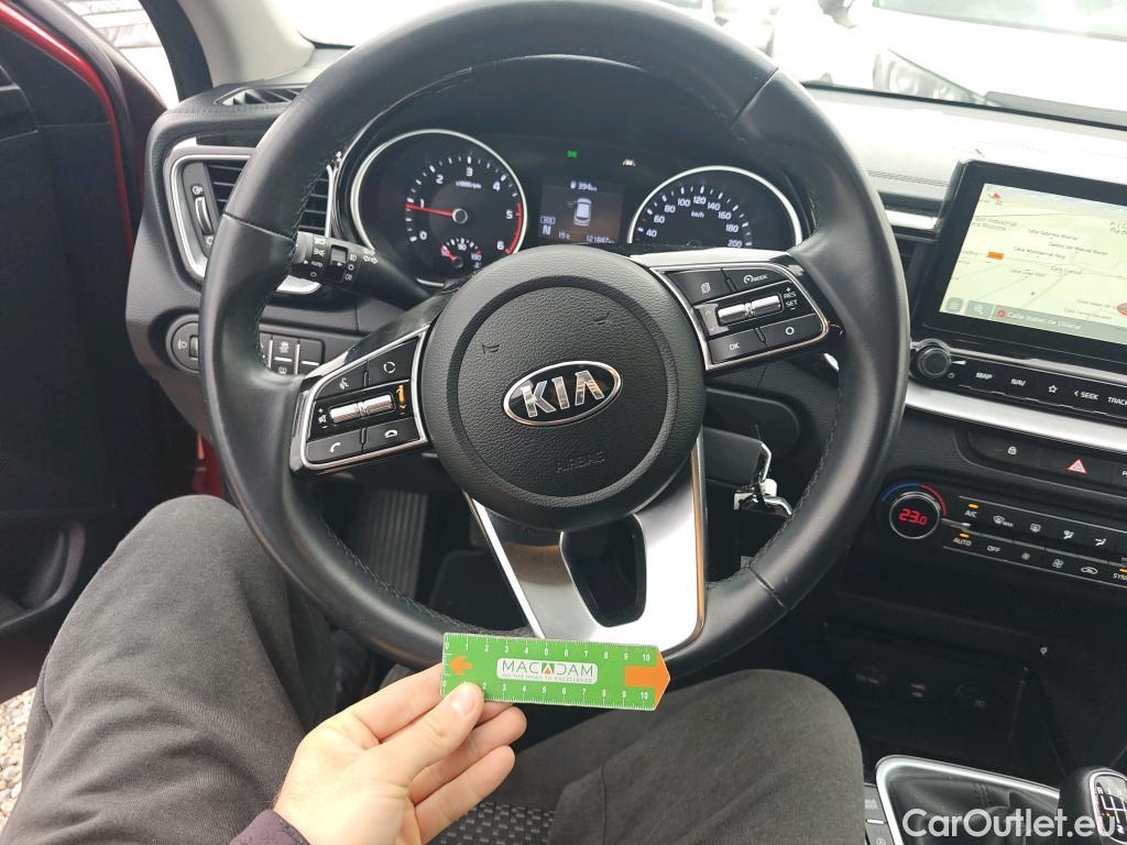  KIA  Cee'd KIA Ceed / 2018 / 5P / berlina con portón 1.6 MHEV iMT 100kW (136CV) Tech #5