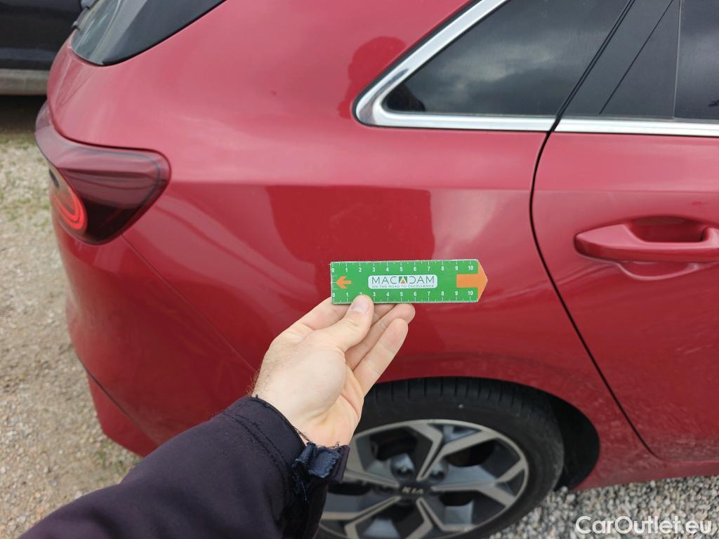  KIA  Cee'd KIA Ceed / 2018 / 5P / berlina con portón 1.6 MHEV iMT 100kW (136CV) Tech #45