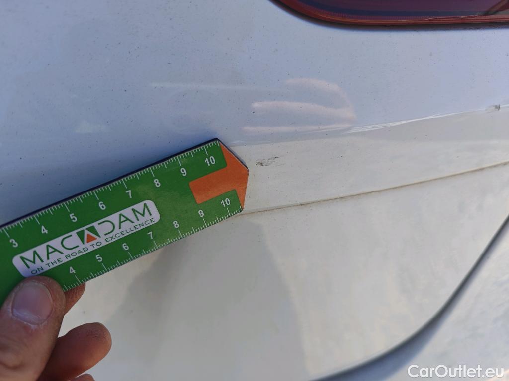  KIA  XCeed KIA  / 2019 / 5P / todoterreno 1.0 T-GDi Drive 88kW (120CV) #50