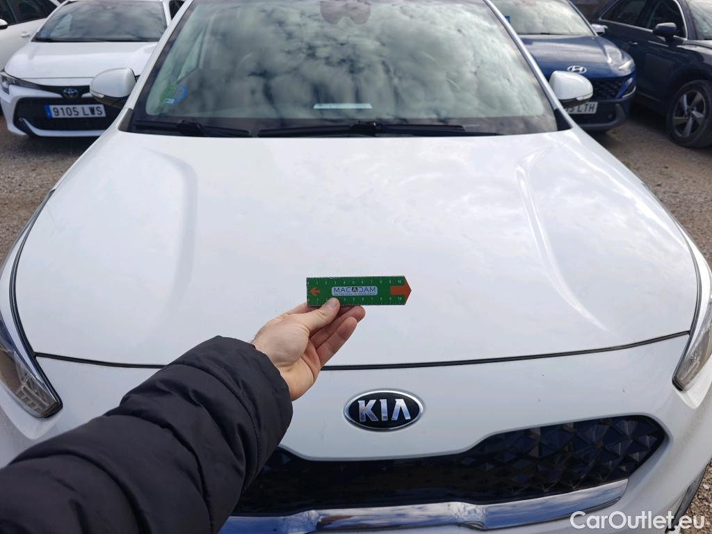  KIA  Niro KIA  / 2019 / 5P / crossover 1.6 GDi HEV 104kW (141CV) Drive #10