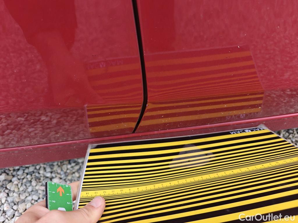  KIA  Cee'd KIA Ceed / 2018 / 5P / berlina con portón 1.6 MHEV iMT 100kW (136CV) Tech #22