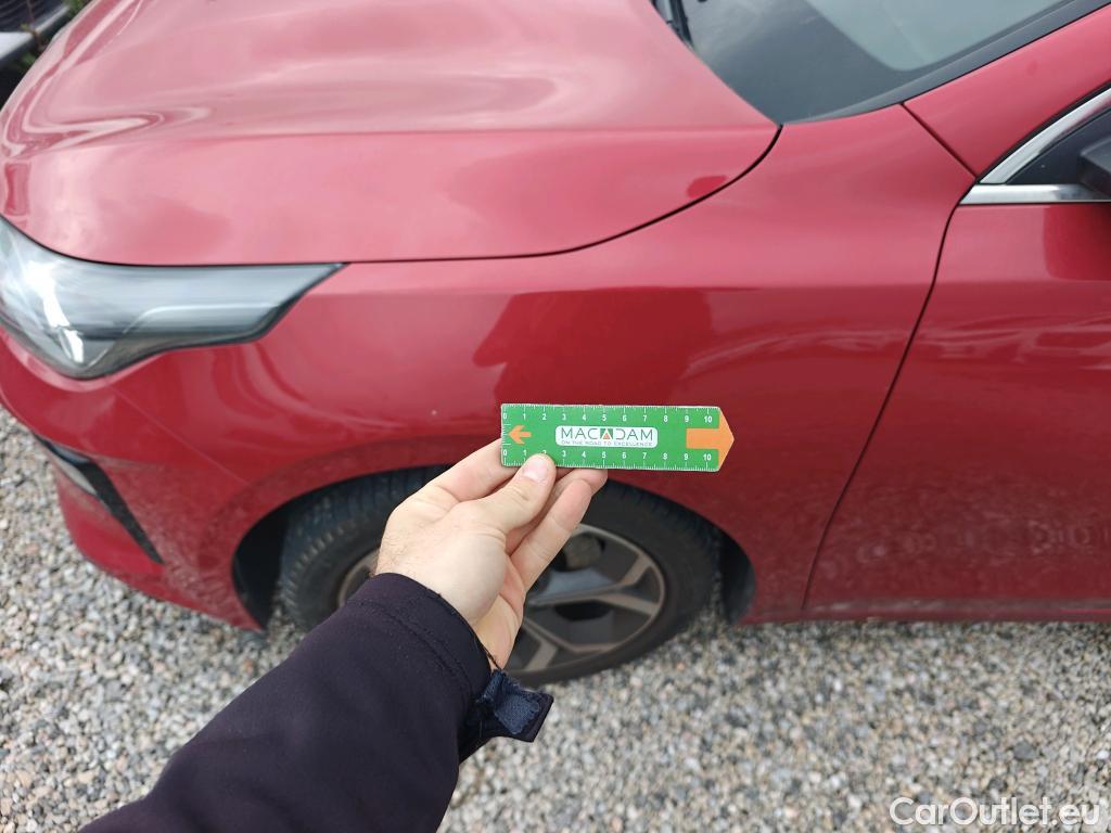  KIA  Cee'd KIA Ceed / 2018 / 5P / berlina con portón 1.6 MHEV iMT 100kW (136CV) Tech #30