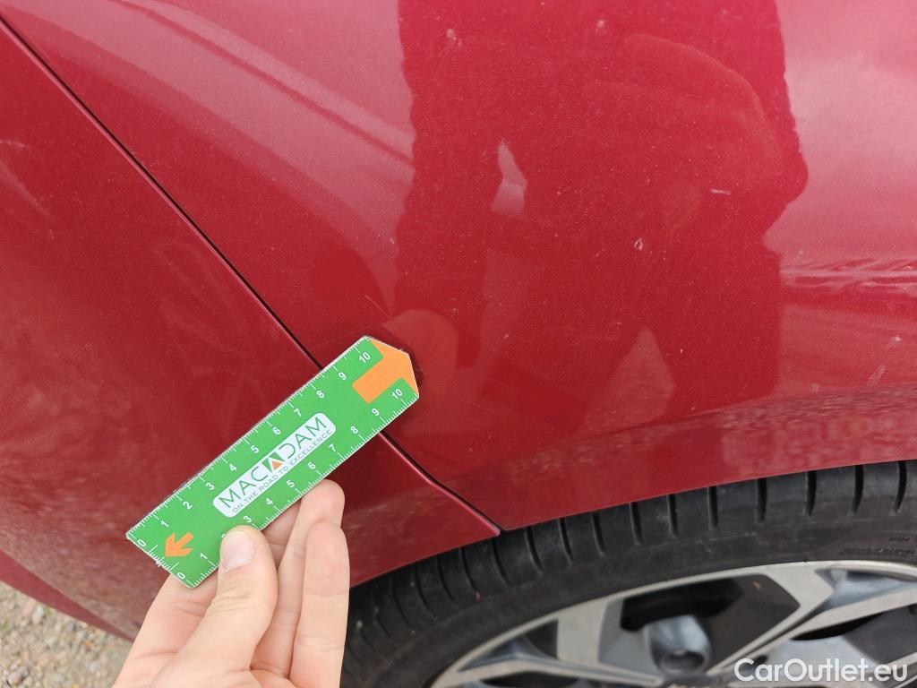  KIA  Cee'd KIA Ceed / 2018 / 5P / berlina con portón 1.6 MHEV iMT 100kW (136CV) Tech #46