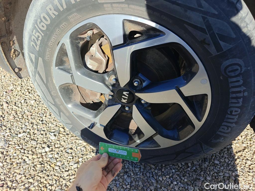  KIA  Sportage KIA  / 2018 / 5P / todoterreno 1.6 MHEV Business 100kW (136CV) 4x4 #39