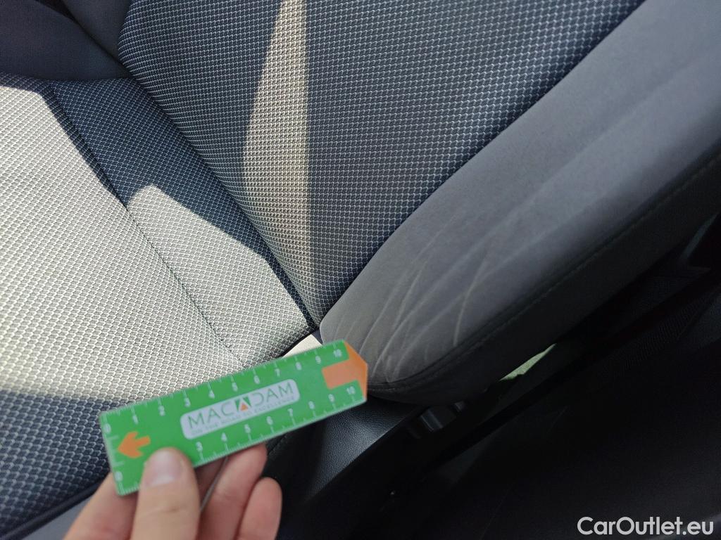  Seat  Arona SEAT  / 2017 / 5P / todoterreno 1.0 TSI 70kW (95CV) Style Edition Eco (CX) #50