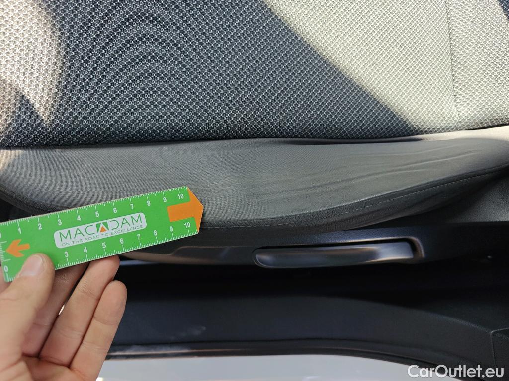  Seat  Arona SEAT  / 2017 / 5P / todoterreno 1.0 TSI 70kW (95CV) Style Edition Eco (CX) #49