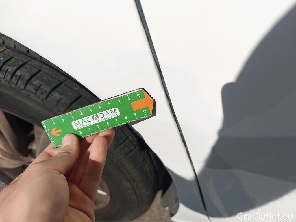  Skoda  KAMIQ SKODA  1.0 TSI 81kW (110CV) DSG Ambition (CX) #2