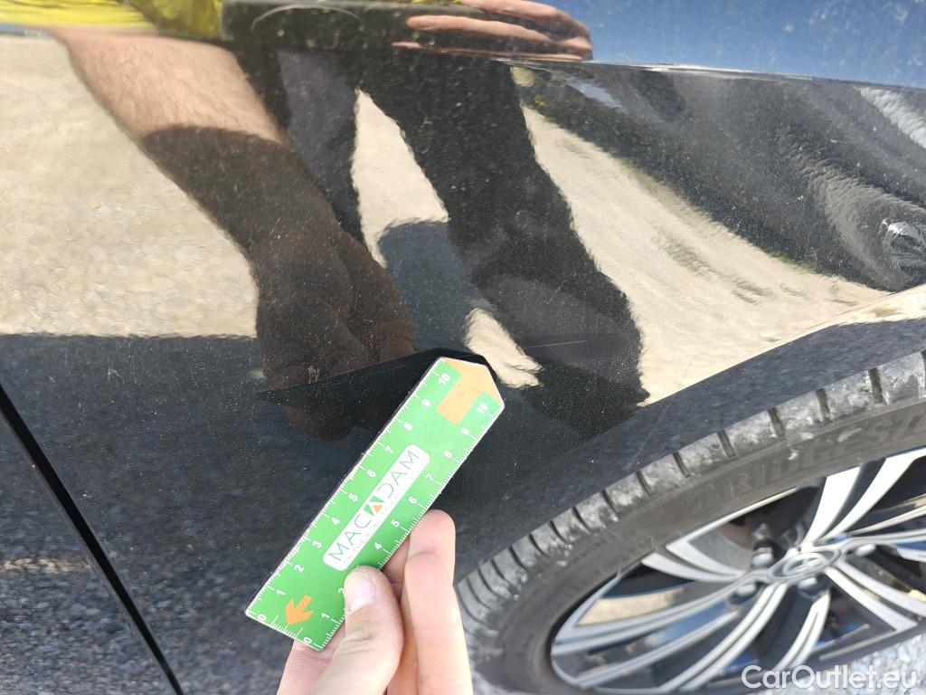  Toyota  Corolla TOYOTA  / 2019 / 4P / sedán 1.8 125H STYLE E-CVT SEDAN #40