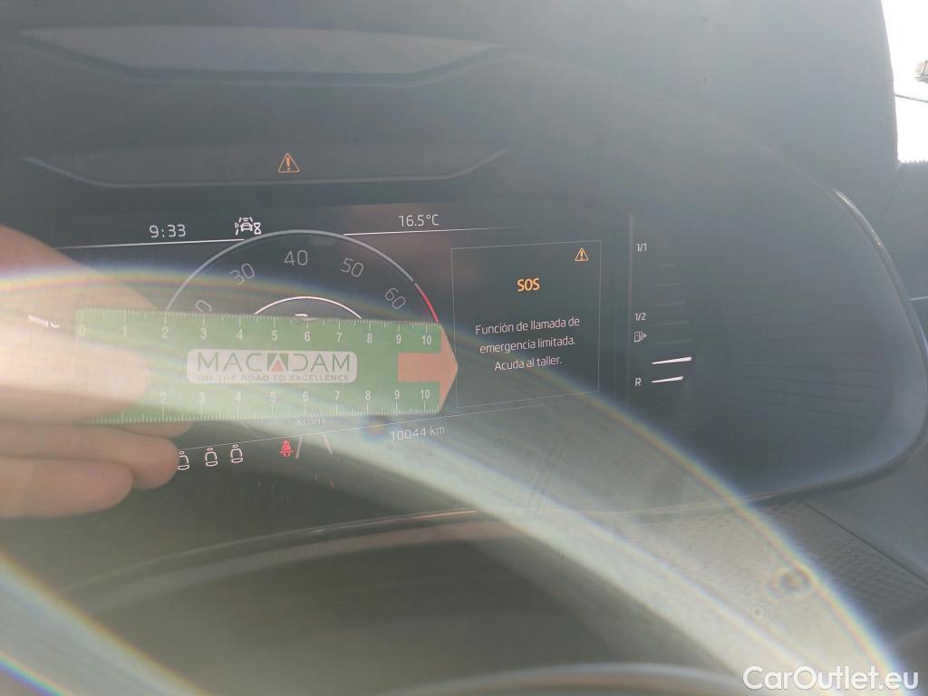  Skoda  KAMIQ SKODA  1.0 TSI 81kW (110CV) DSG Ambition (CX) #17