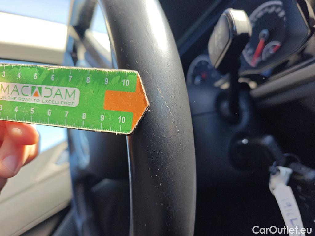  Volkswagen  Polo VOLKSWAGEN  / 2017 / 5P / berlina con portón Advance 1.0 TSI 70kW (95CV) #33