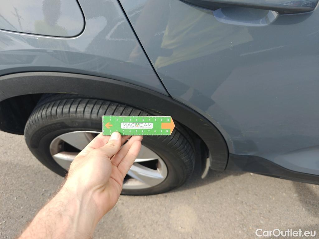  Volvo  XC 40 VOLVO XC40 / 2021 / 5P / todoterreno 2.0 B4 G AWD Core Auto #39