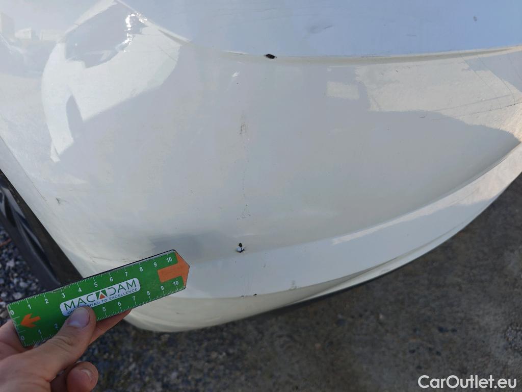  Volkswagen  Polo VOLKSWAGEN  / 2017 / 5P / berlina con portón Advance 1.0 TSI 70kW (95CV) #13