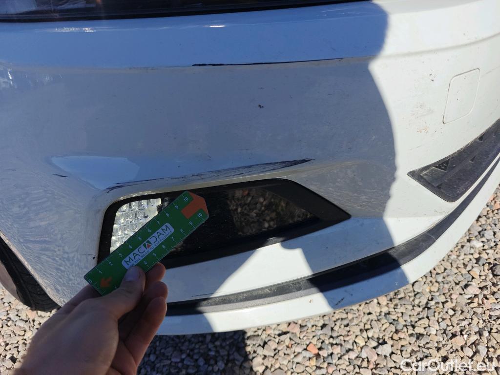  Volkswagen  Polo VOLKSWAGEN  / 2017 / 5P / berlina con portón Advance 1.0 TSI 70kW (95CV) #35