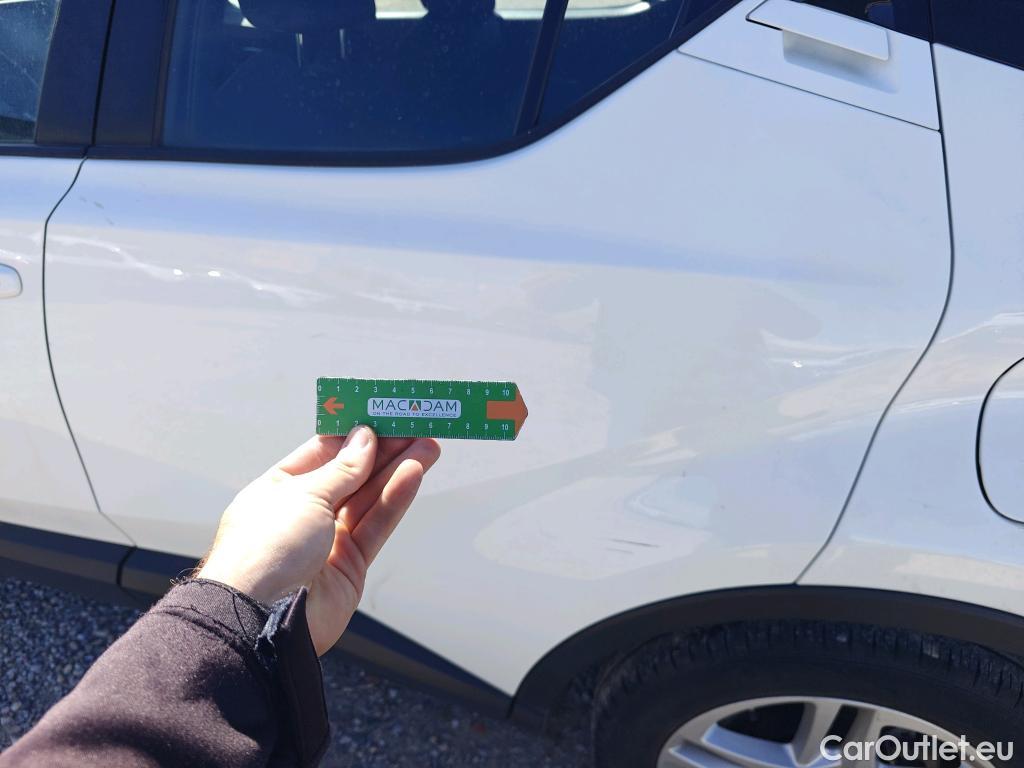  Toyota  C-HR TOYOTA  / 2019 / 5P / todoterreno 1.8 125H Active #27