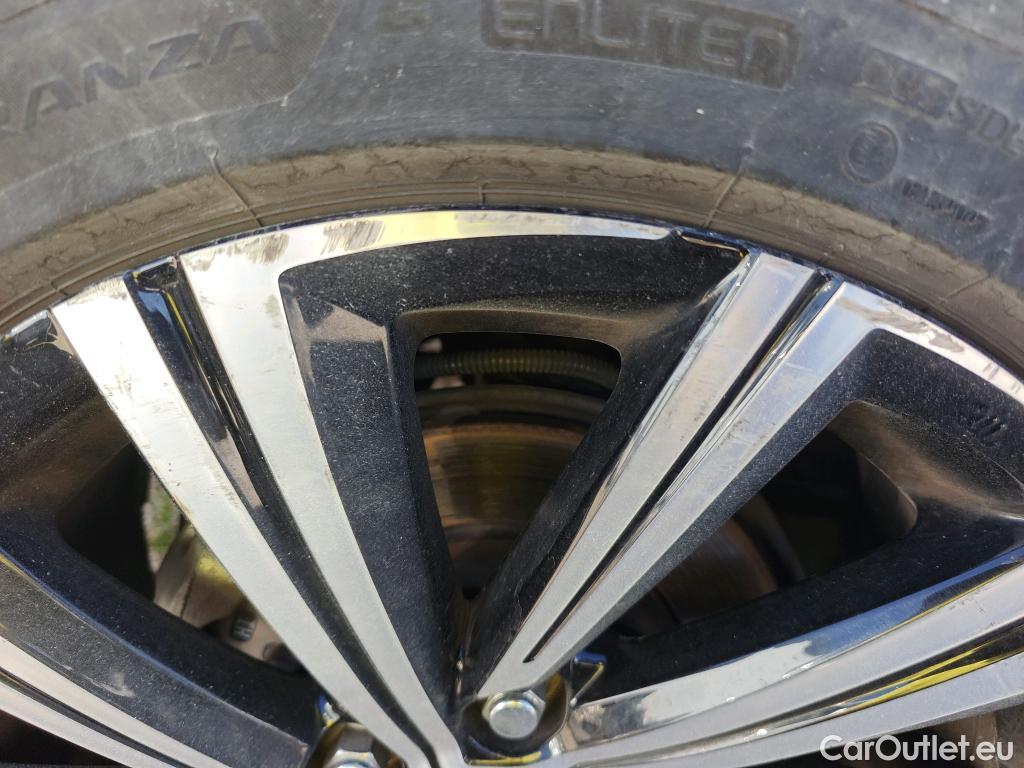  Toyota  Corolla TOYOTA  / 2019 / 4P / sedán 1.8 125H STYLE E-CVT SEDAN #8