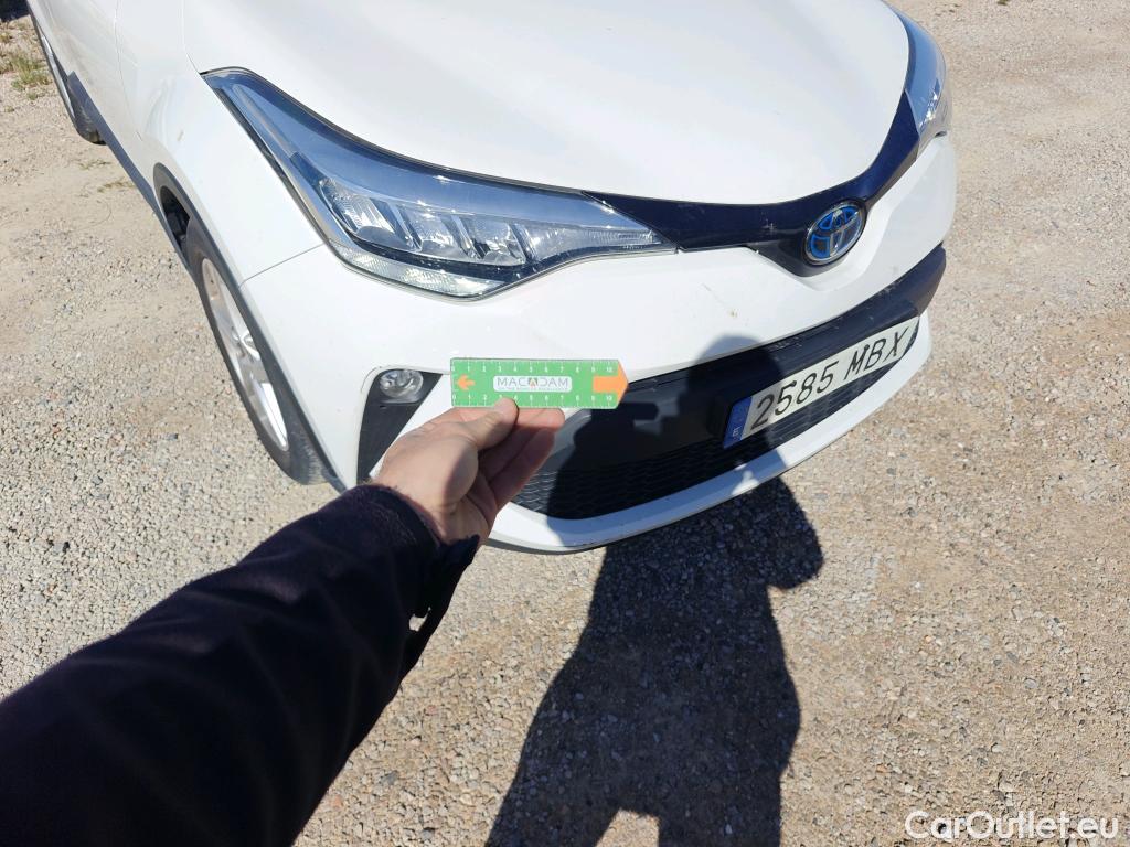  Toyota  C-HR TOYOTA  / 2019 / 5P / todoterreno 1.8 125H Active #17