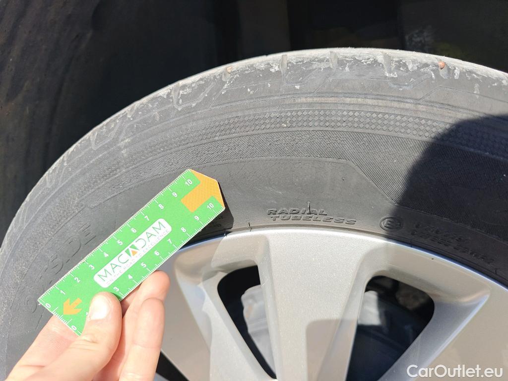  Seat  Arona SEAT  / 2017 / 5P / todoterreno 1.0 TSI 70kW (95CV) Style Edition Eco (CX) #34