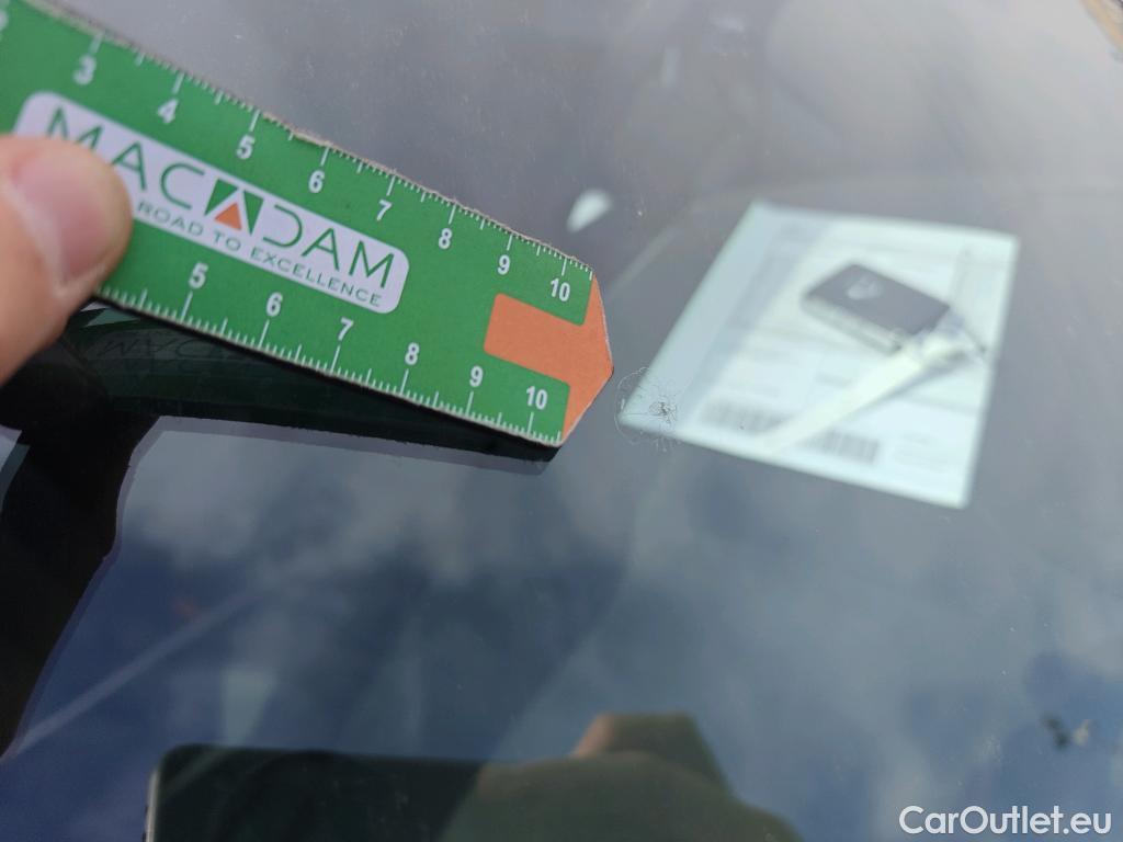  Volvo  XC 40 VOLVO XC40 / 2021 / 5P / todoterreno 2.0 B4 G AWD Core Auto #14