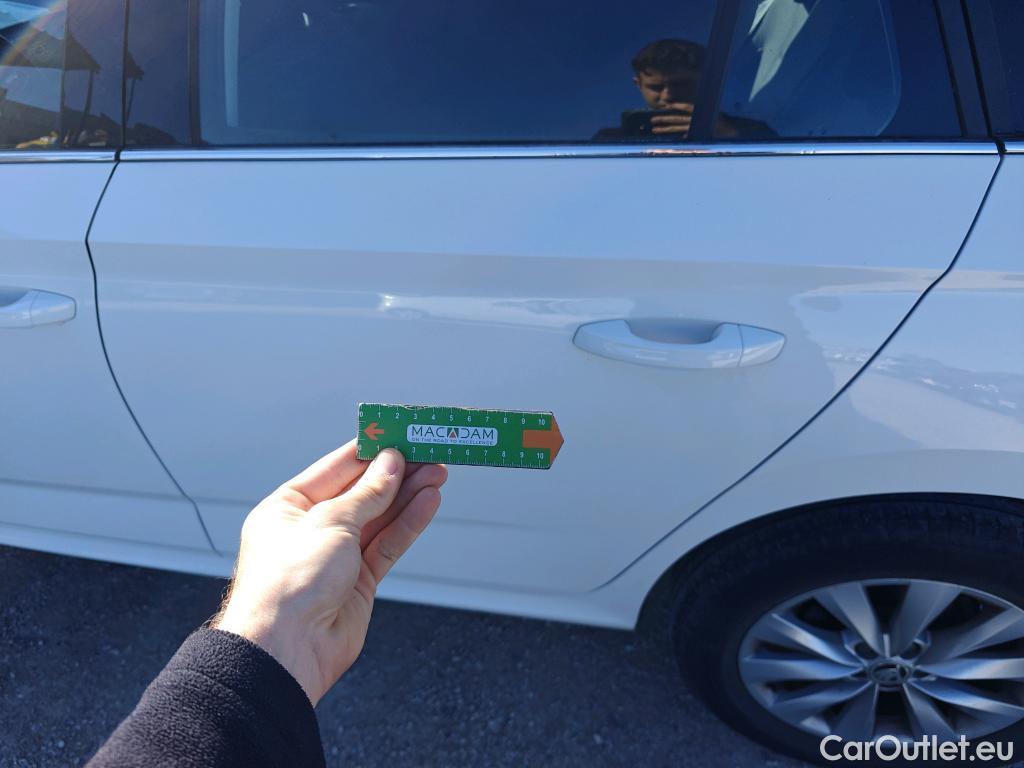  Skoda  KAMIQ SKODA  1.0 TSI 81kW (110CV) DSG Ambition (CX) #9