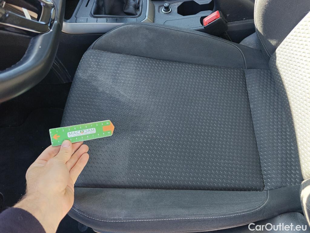  Volkswagen  Polo VOLKSWAGEN  / 2017 / 5P / berlina con portón Advance 1.0 TSI 70kW (95CV) #15