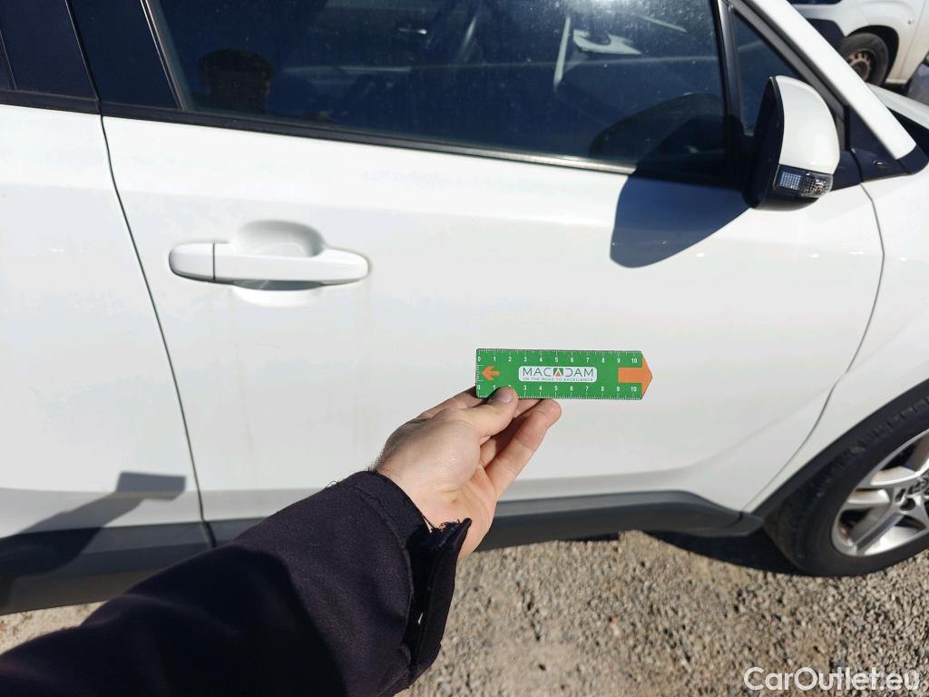  Toyota  C-HR TOYOTA  / 2019 / 5P / todoterreno 1.8 125H Active #35