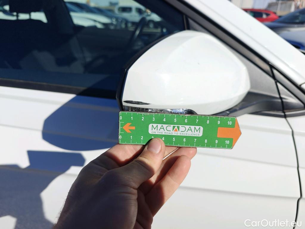  Volkswagen  Polo VOLKSWAGEN  / 2017 / 5P / berlina con portón Advance 1.0 TSI 70kW (95CV) #43