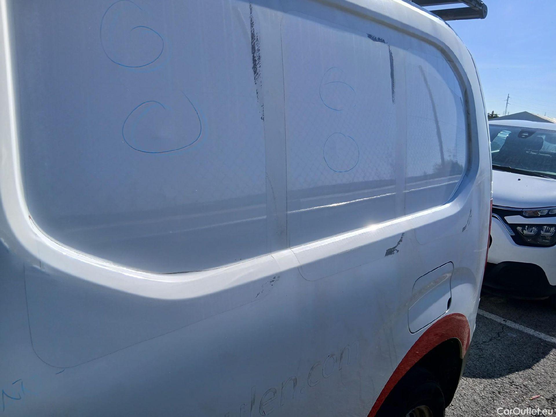  Citroen  Berlingo CITROEN  / 2018 / 3P / furgón derivado de turismo Talla M BlueHDi 100 CONTROL #10