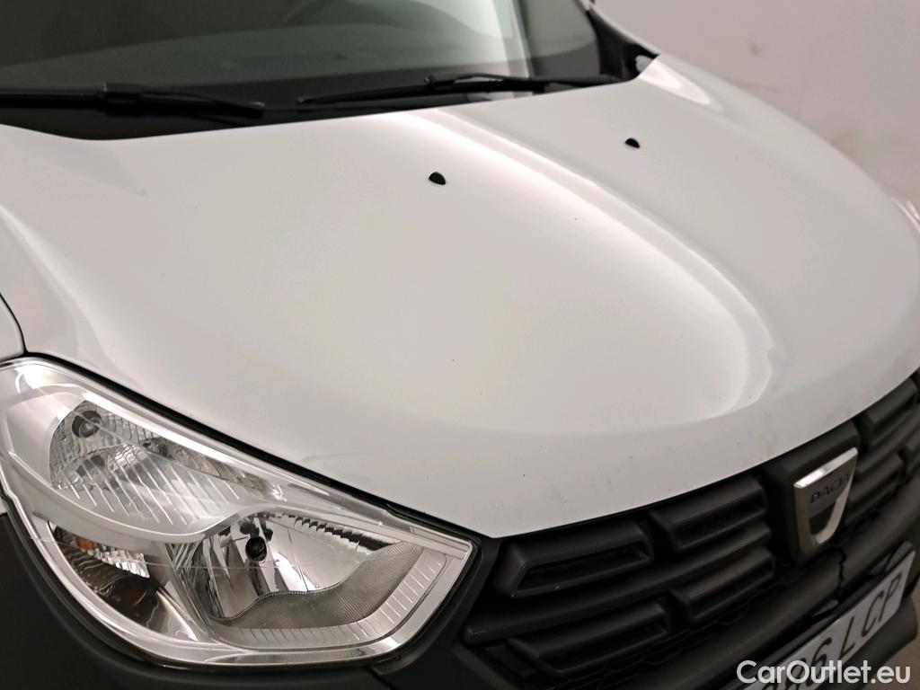  Dacia  Dokker DACIA  / 2013 / 4P / furgón derivado de turismo Van Essential Blue dCi 70kW (95CV) #38