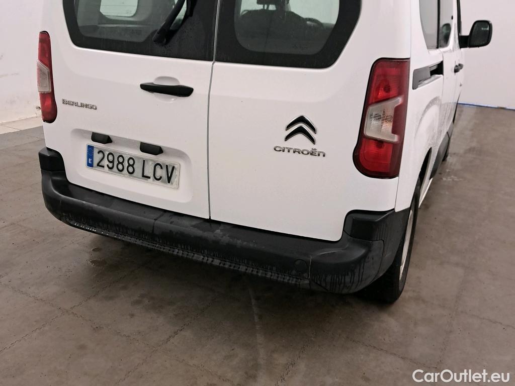  Citroen  Berlingo CITROEN  / 2018 / 4P / combi Talla M BlueHDi 100 LIVE (AC) #11