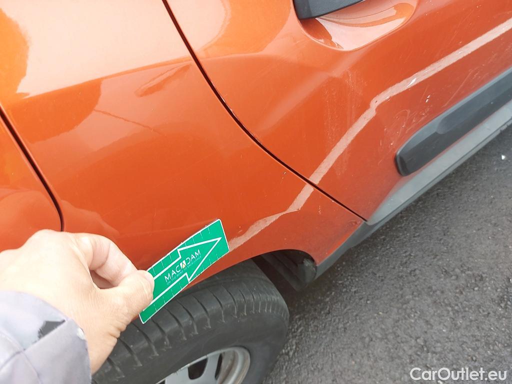  Land Rover  Discovery DACIA Duster / 2018 / 5P / furgón derivado de turismo Essential TCE 74kW(100CV) ECO-G 4X2 (furgón) #21