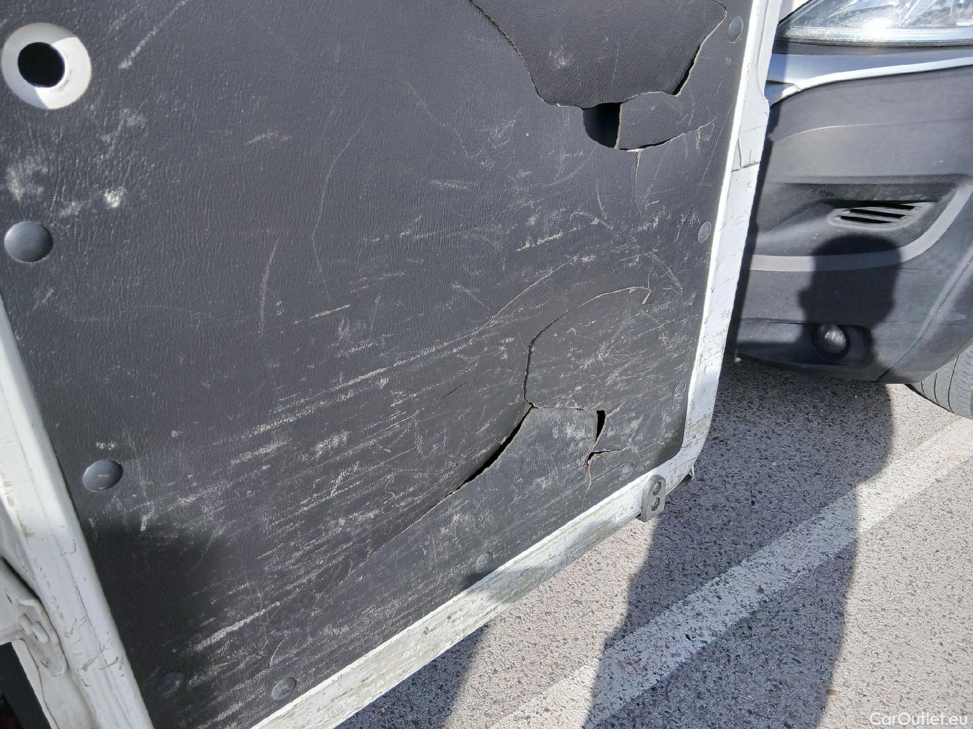  Citroen  Jumper CITROEN  VU 4p 2G furgón BlueHDi 81KW 6v Furgón 30L1H1 #5