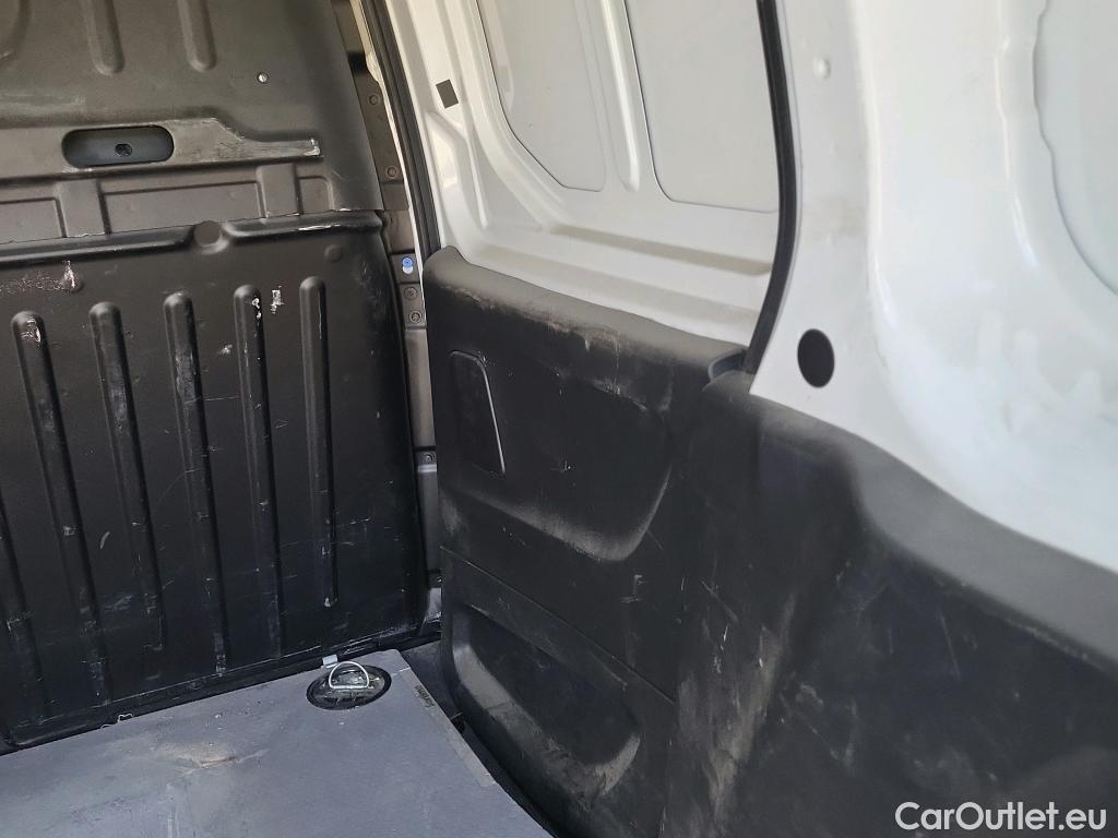  Citroen  Berlingo CITROEN  / 2018 / 3P / furgón derivado de turismo Talla M BlueHDi 100 CONTROL #51